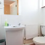 Bay View Guest House And B&B 3*