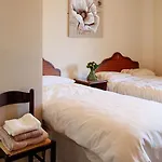 Гостевой дом Bay View Guest House And B&B