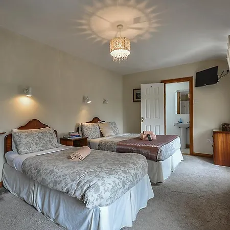 Bay View Guest House And B&B 3*