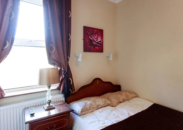 Bay View Guest House And B&B 3*