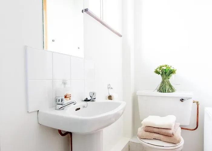 Bay View Guest House And B&B Голуэй