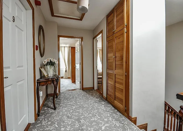 Гостевой дом Bay View Guest House And B&B