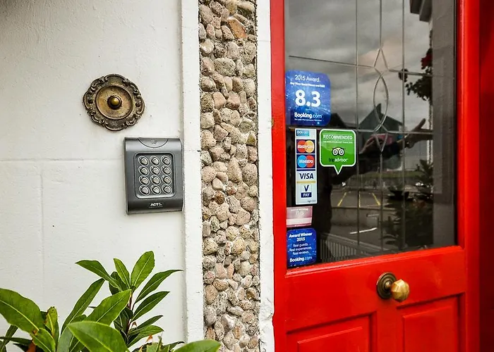 Bay View Guest House And B&B