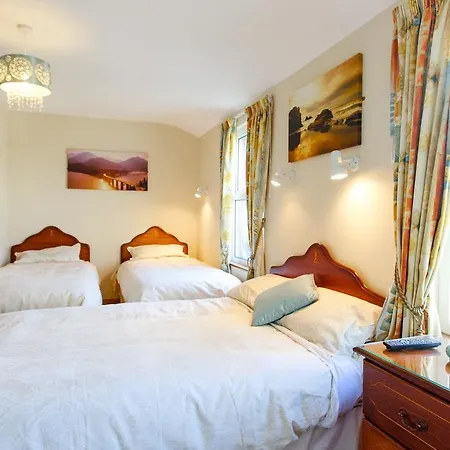 בית הארחה Bay View Guest House And B&B גלוואיי