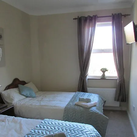 Bay View Guest House And B&B בית הארחה גלוואיי