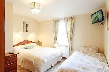 Gæstehus Bay View Guest House And B&B 3*